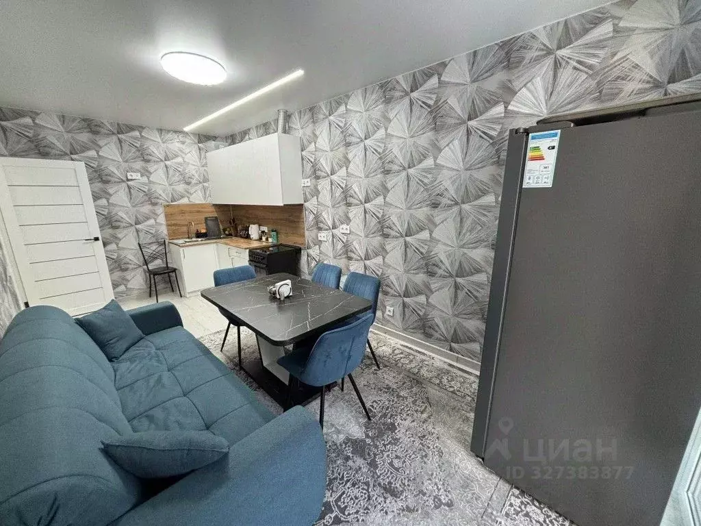 3-к кв. Алтайский край, Барнаул ул. 280-летия Барнаула, 26 (88.0 м) - Фото 2