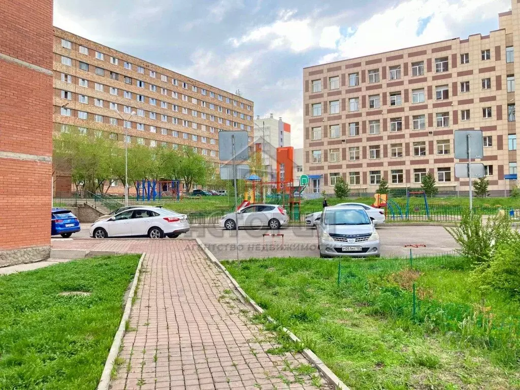 4-к кв. Красноярский край, Красноярск ул. Борисова, 26 (100.8 м) - Фото 1