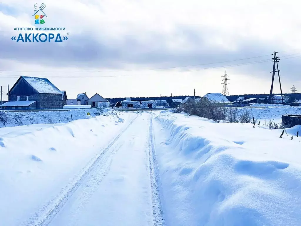 Участок в Алтайский край, Барнаул городской округ, пос. Лесной ул. ... - Фото 2