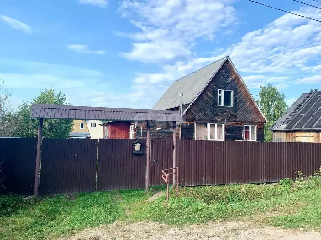 Дом в Коми, Сыктывкар городской округ, Краснозатонский пгт 15-я линия, ... - Фото 1