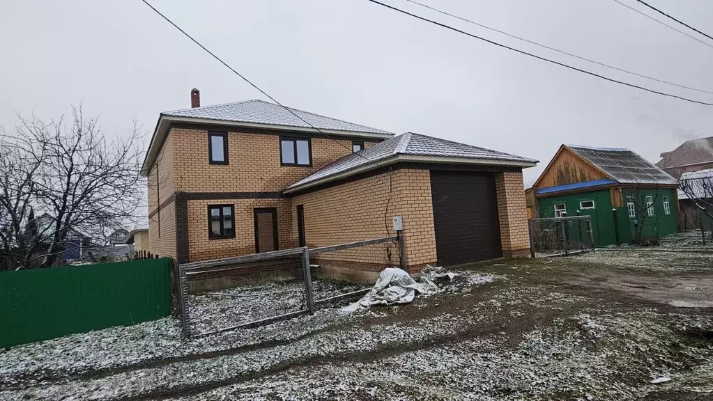 Дом в Башкортостан, с. Архангельское ул. Октябрьская, 65 (200 м) - Фото 2