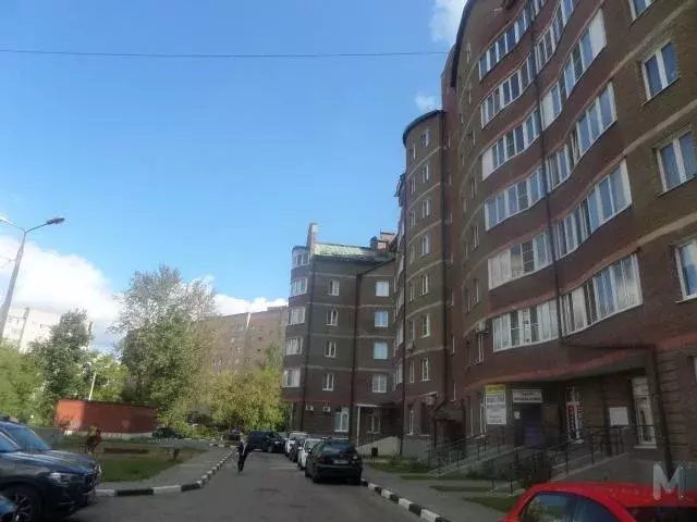 Продается 5-комнатная квартира - Фото 1