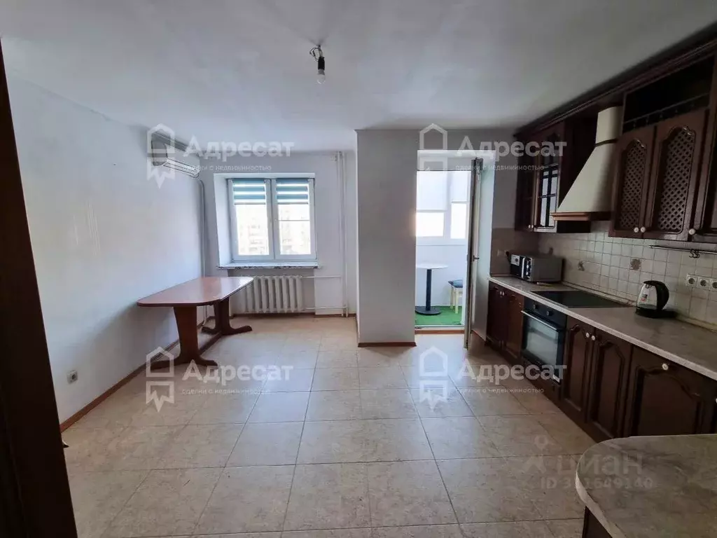 3-к кв. Волгоградская область, Волгоград ул. Тельмана, 14 (105.1 м) - Фото 1