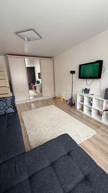 1-к. квартира, 39 м, 7/10 эт. - Фото 1