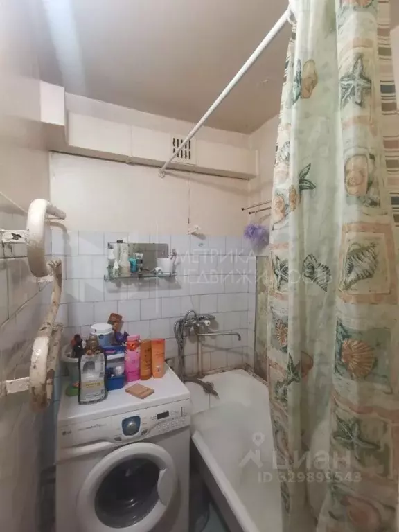 2-к кв. Тюменская область, Тюмень ул. Пермякова, 2а (43.0 м) - Фото 0
