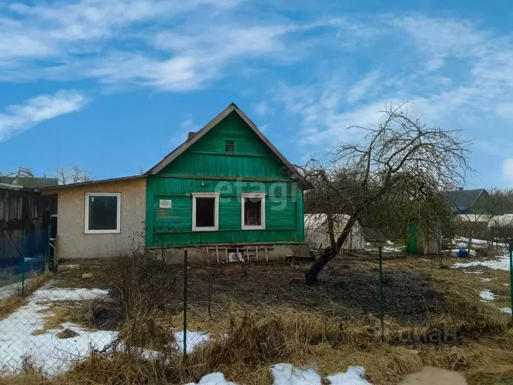 Дом в Псковская область, Остров 2-й Вокзальный пер., 10 (63 м) - Фото 0