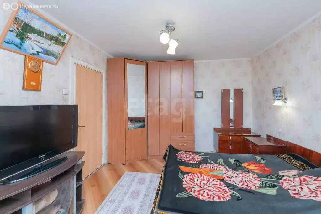 4-комнатная квартира: Пермь, проезд Якуба Коласа, 3 (74.9 м) - Фото 0