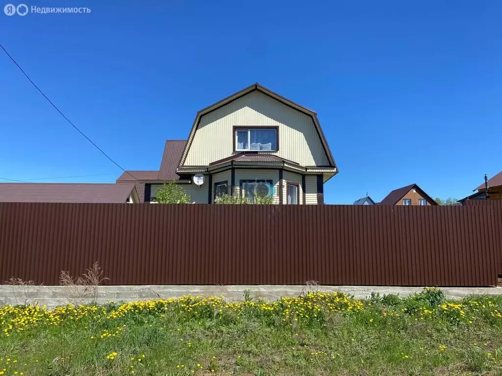 Дом в село Иглино, Центральная улица (138.5 м) - Фото 1