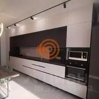 3-к кв. Тюменская область, Тюмень ул. 50 лет Октября, 57А (95.0 м) - Фото 2