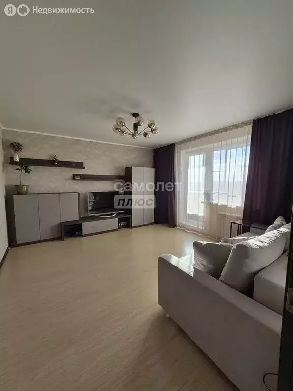 3-комнатная квартира: Миасс, Ильменская улица, 94 (62 м) - Фото 1