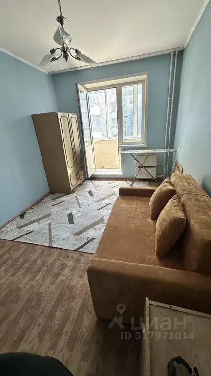 Комната Красноярский край, Красноярск Взлетка мкр, ул. Батурина, 20 ... - Фото 0