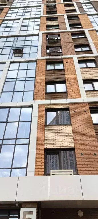 2-к кв. Новосибирская область, Новосибирск ул. Ясный Берег, 12 (50.0 ... - Фото 1