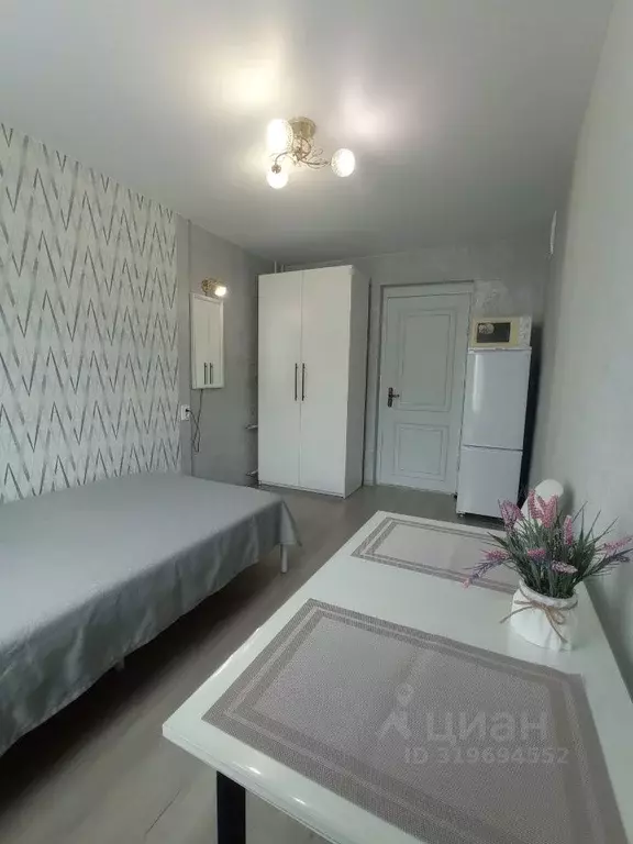 Комната Калининградская область, Калининград Азовская ул., 5 (13.0 м) - Фото 0