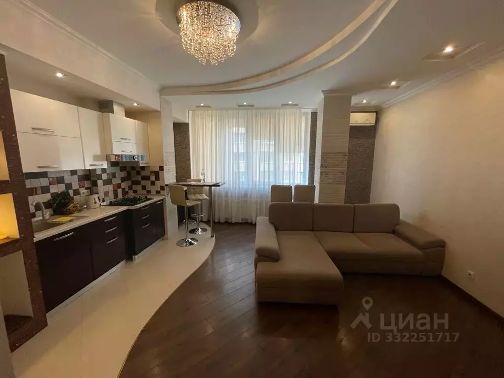 3-к кв. Крым, Симферополь ул. Тренева, 21 (90.0 м) - Фото 1