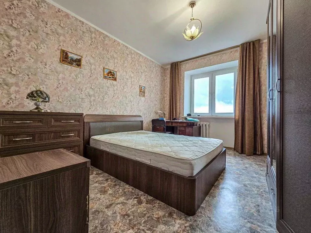 2-к кв. Калужская область, Обнинск Заводская ул., 3 (70.0 м) - Фото 0