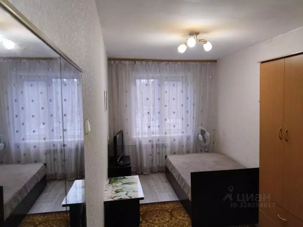 1-к кв. Кемеровская область, Кемерово Октябрьский просп., 85 (18.0 м) - Фото 1