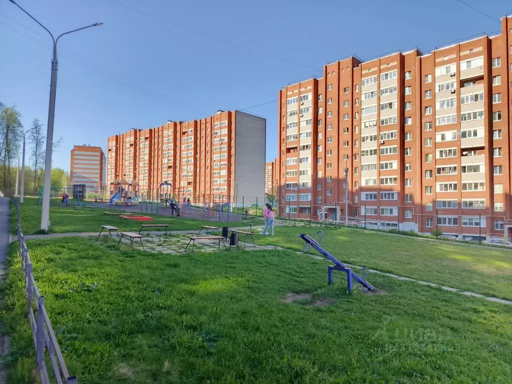 1-к кв. Удмуртия, Завьяловский район, с. Октябрьский ул. Полесская, 10 ... - Фото 0