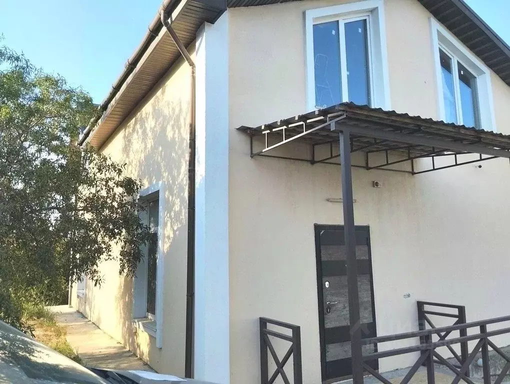 Дом в Севастополь ул. Ирисовая (175 м) - Фото 1