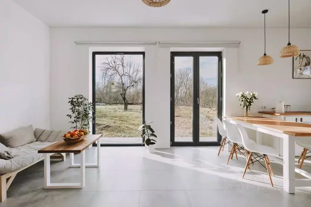 Дом в Краснодарский край, Северский район, Ильское городское ... - Фото 0
