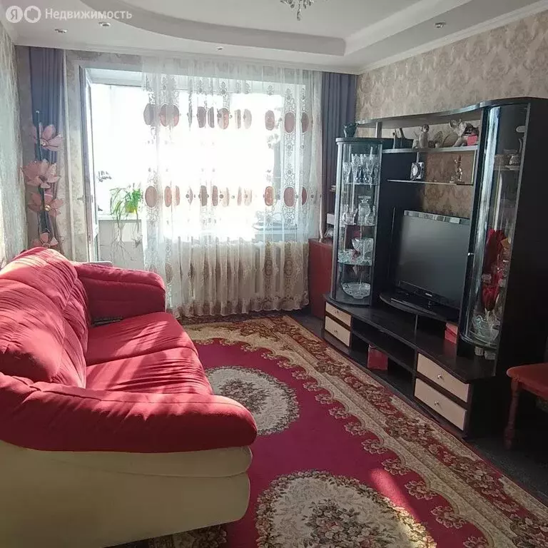 2-комнатная квартира: Курган, Солнечный бульвар, 6 (50 м) - Фото 1
