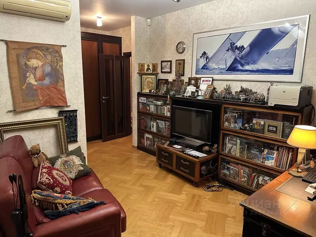 5-к кв. Москва ул. Дыбенко, 16К1 (206.7 м) - Фото 2