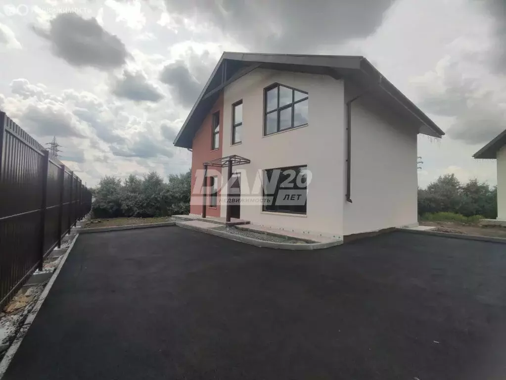 Дом в Челябинск, улица Белова, 4А (150 м) - Фото 1