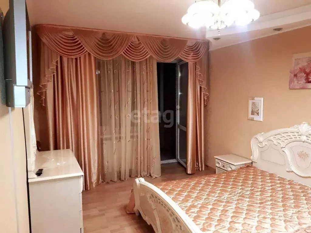 2-к кв. Калининградская область, Калининград Озерная ул., 35В (73.5 м) - Фото 1