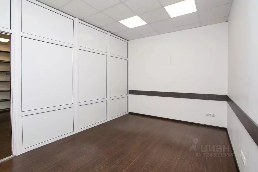 Офис в Ставропольский край, Ставрополь ул. Доваторцев, 53В (33 м) - Фото 1