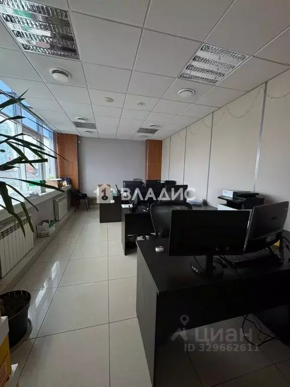 Офис в Свердловская область, Екатеринбург ул. Добролюбова, 16 (786 м) - Фото 2