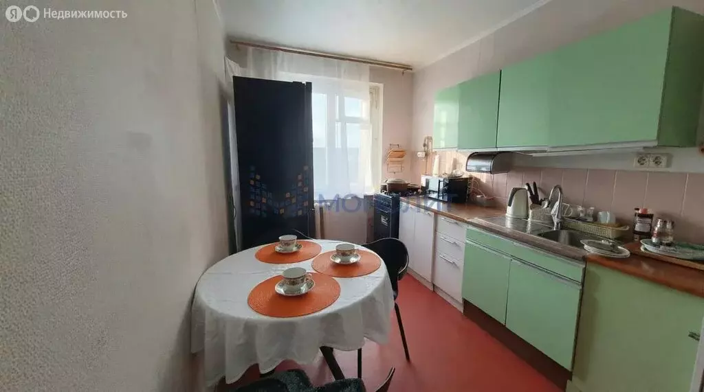 3-комнатная квартира: Чебоксары, Гражданская улица, 72 (71 м) - Фото 1