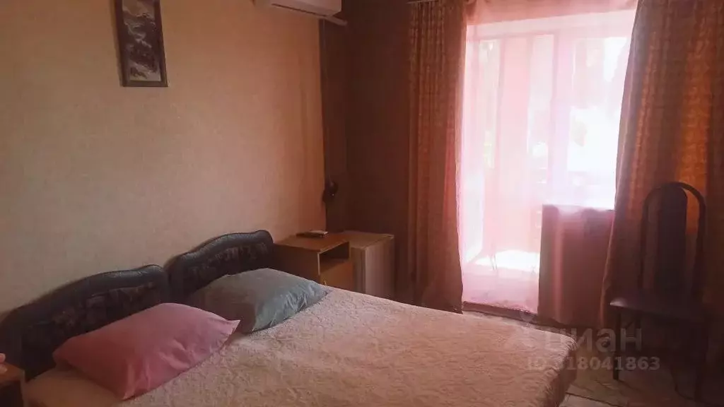 Комната Краснодарский край, Сочи Макопсе мкр, ул. Греческая, 21А - Фото 1