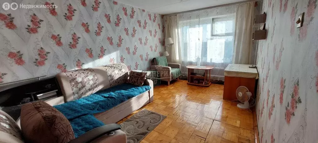2-комнатная квартира: Чкарино, Молодёжная улица, 4 (48.6 м) - Фото 0