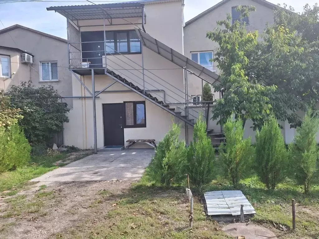 2-к кв. Крым, Симферополь ул. Механизаторов, 60 (67.0 м) - Фото 1