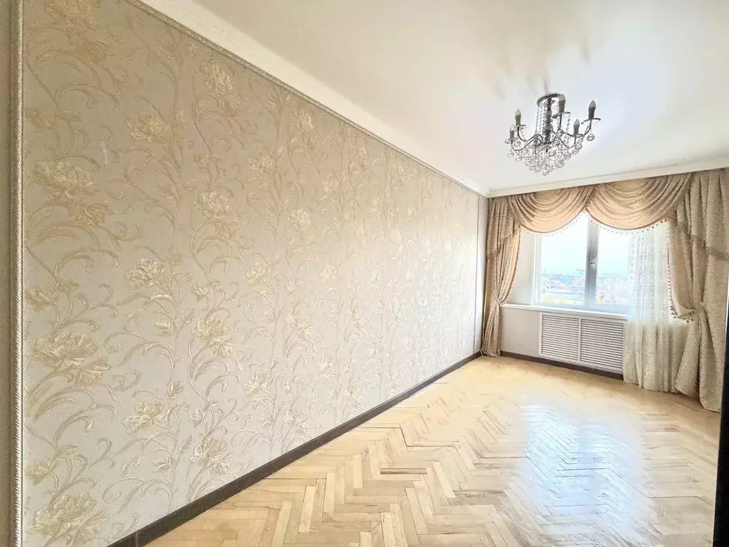 2-к кв. Кабардино-Балкария, Нальчик ул. Нахушева (65.0 м) - Фото 1