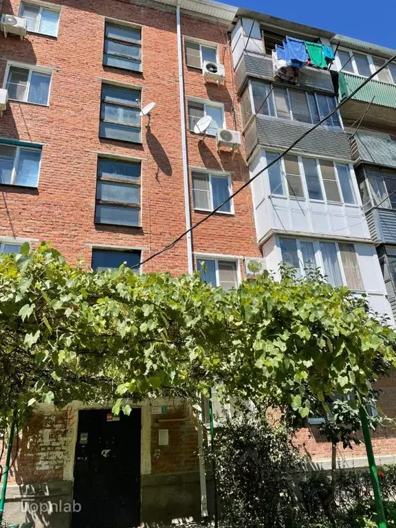 3-к кв. Адыгея, Тахтамукайский район, Энем пгт ул. Фрунзе, 4 (61.3 м) - Фото 1