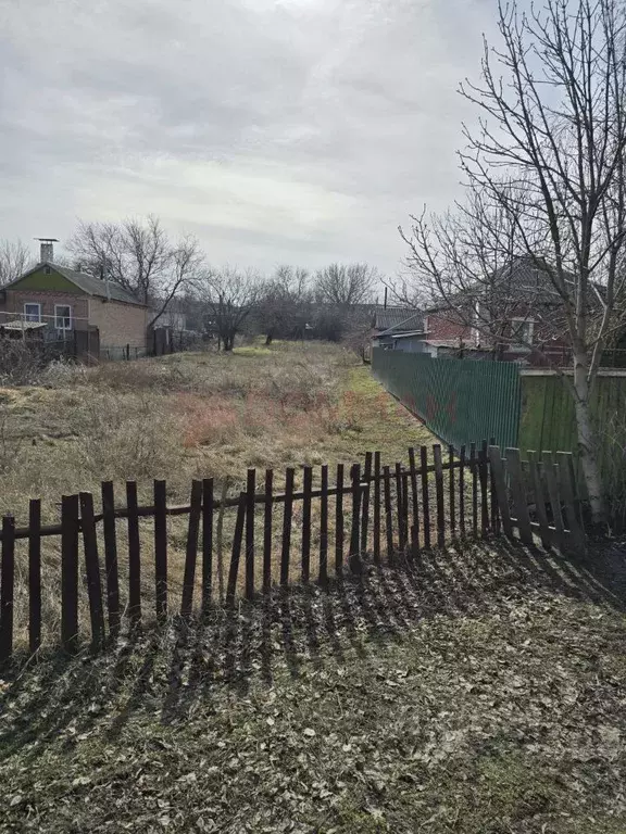 Участок в Ростовская область, Новочеркасск Астраханская ул. (8.0 сот.) - Фото 2