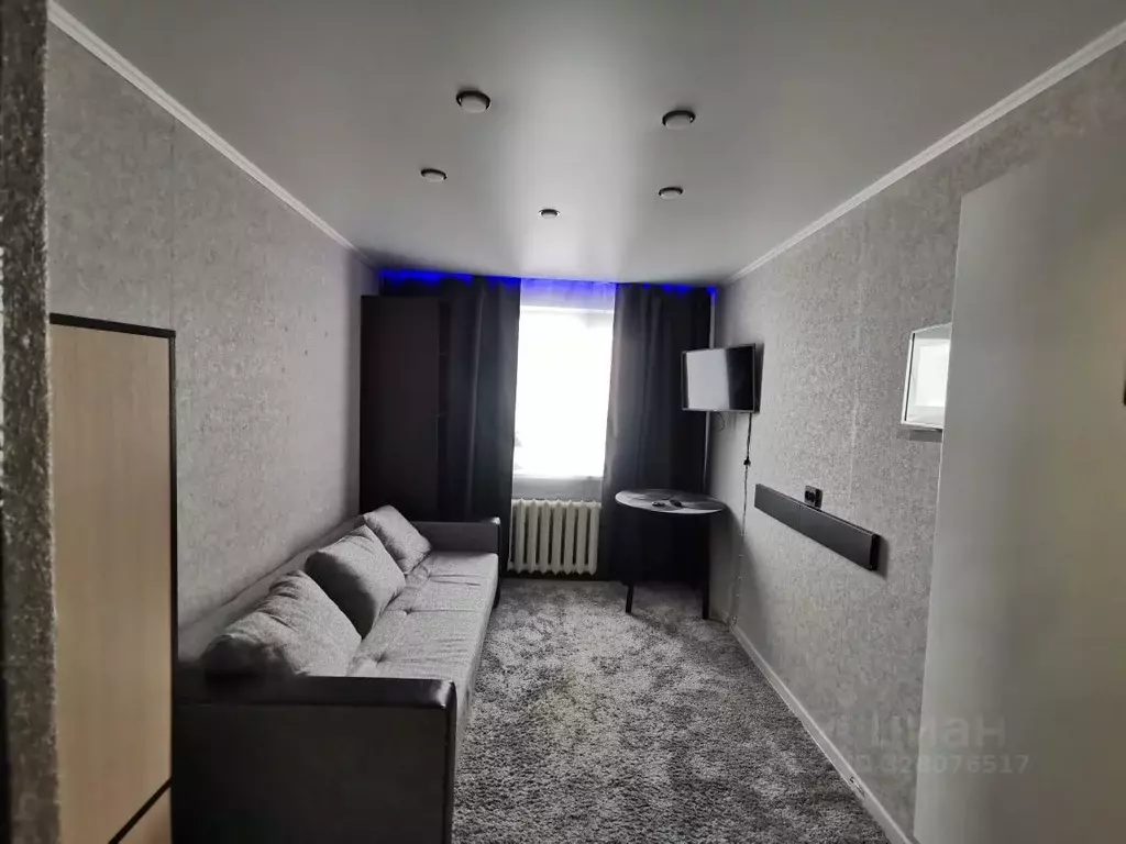 Комната Магаданская область, Магадан ул. Билибина, 3 (14.5 м) - Фото 1