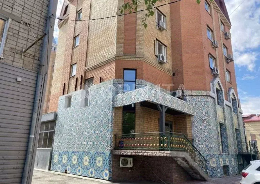 Помещение свободного назначения в Тюменская область, Тюмень ул. ... - Фото 1