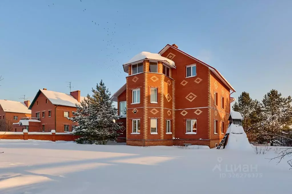 Дом в Пермский край, Пермский муниципальный округ, пос. Ферма ул. ... - Фото 1