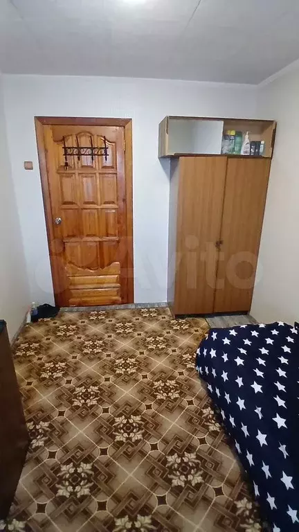 Комната 10 м в 4-к., 8/9 эт. - Фото 0