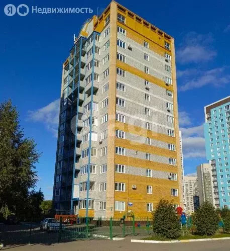 2-комнатная квартира: Омск, бульвар М.М. Кузьмина, 11 (53 м) - Фото 2