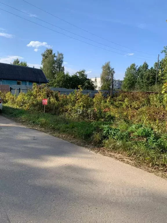 Участок в Тверская область, Старицкий муниципальный округ, д. Берново ... - Фото 1