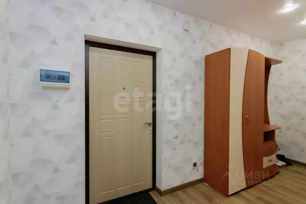 1-к кв. Тюменская область, Тюмень ул. Раушана Абдуллина, 2к1 (34.1 м) - Фото 1