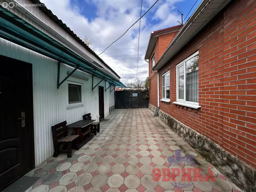 Дом в Краснодарский край, Крымск (143.6 м) - Фото 1
