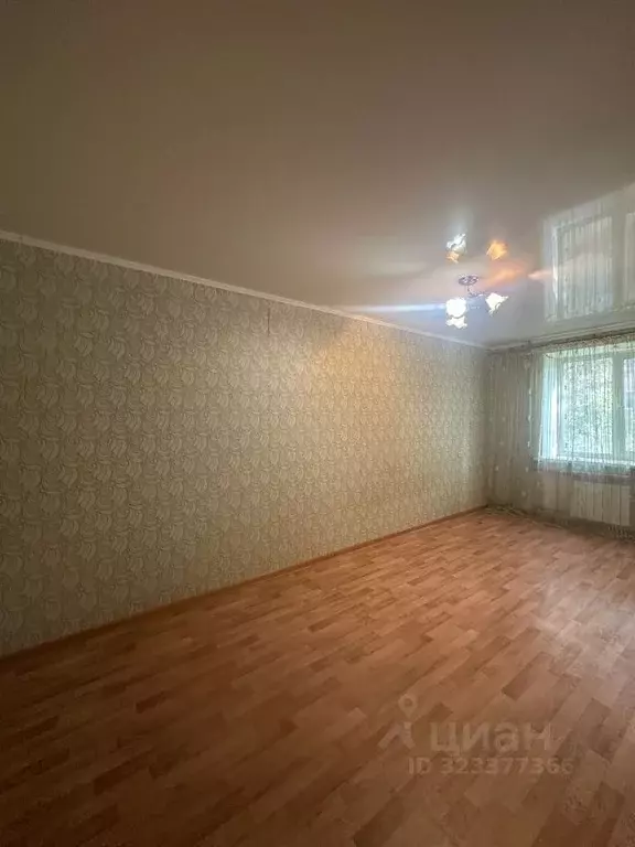 2-к кв. Саратовская область, Энгельс 2-й мкр, 30 (44.7 м) - Фото 2