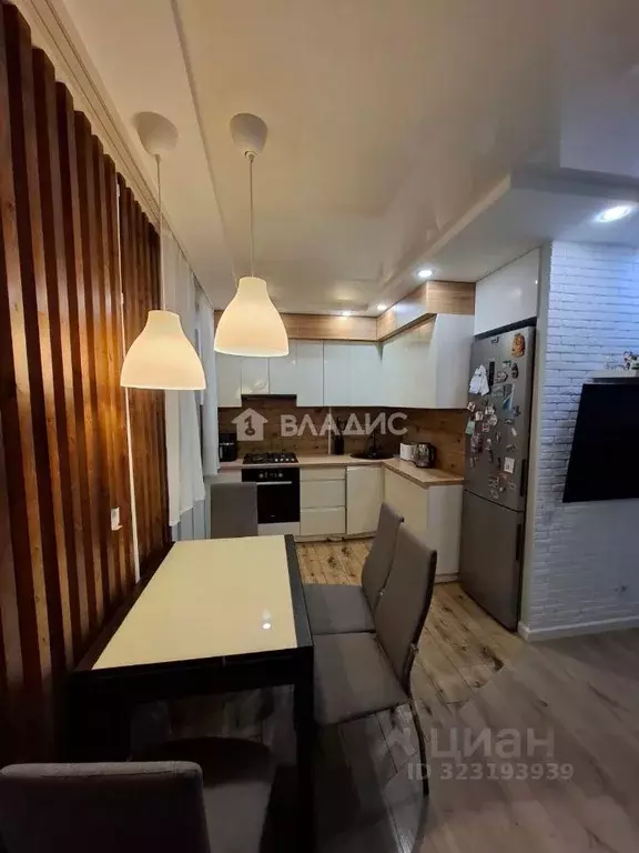 3-к кв. Волгоградская область, Волгоград ул. имени Хорошева, 50 (51.7 ... - Фото 1