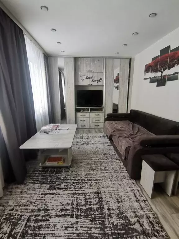 2-к кв. Омская область, Омск пос. Амурский, ул. Арсеньева, 7 (37.5 м) - Фото 0