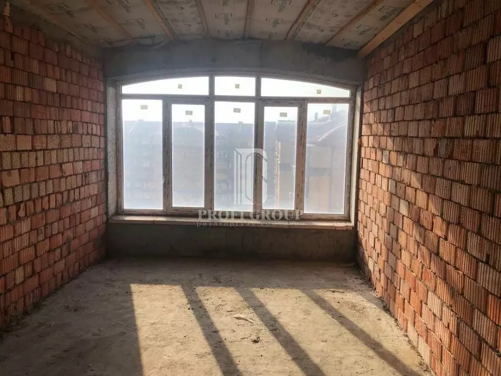 2-к кв. Дагестан, Каспийск ул. Магомедали Магомеджановa (66.4 м) - Фото 0