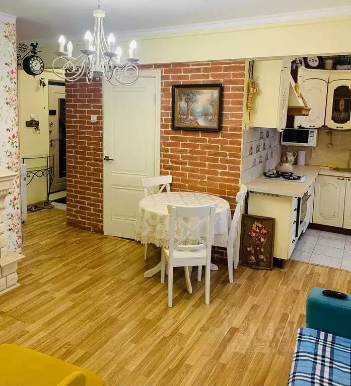 2-к кв. Коми, Усинск ул. Строителей, 9А (37.0 м) - Фото 2