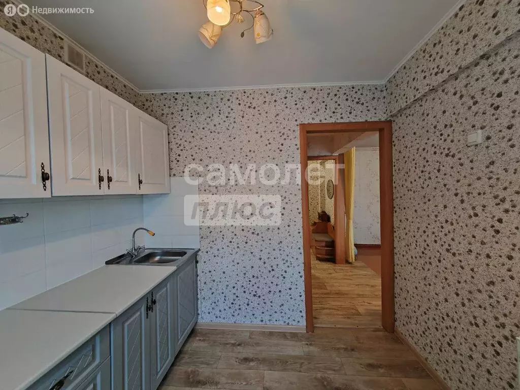 3-комнатная квартира: Рубцовск, улица Светлова, 21 (59.3 м) - Фото 0